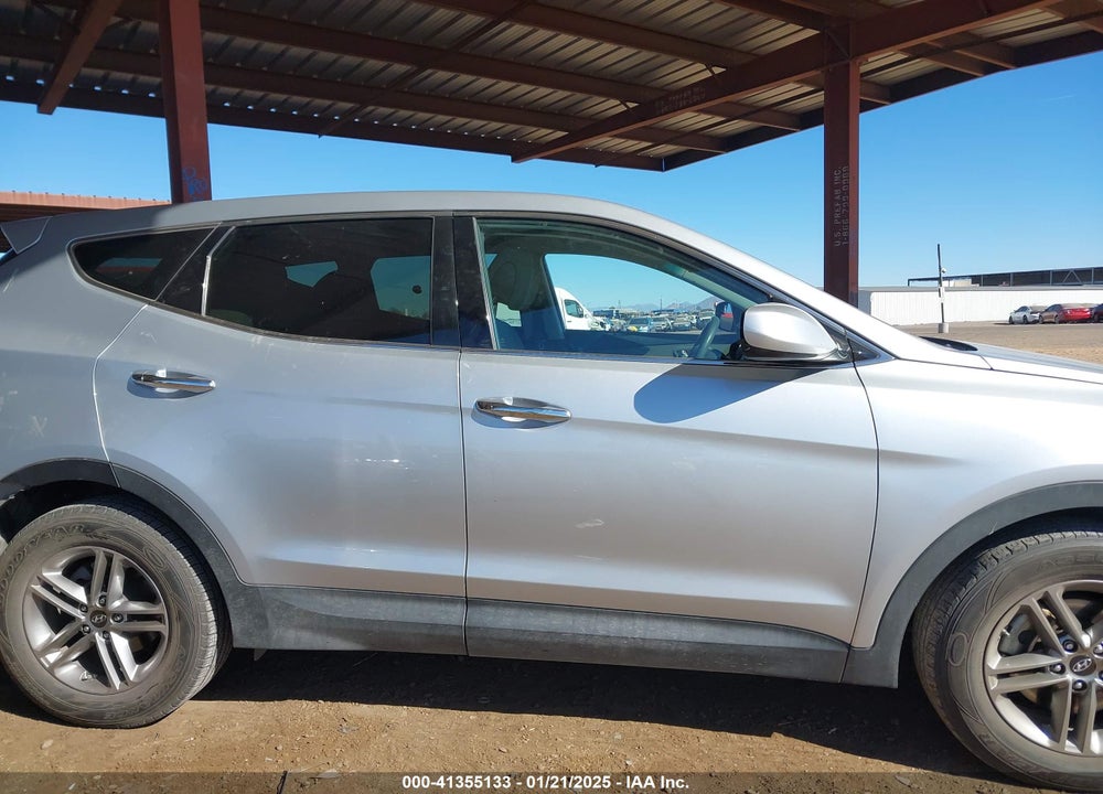 2017 HYUNDAI SANTA FE SPORT 2.4L VIN: 5XYZTDLB3HG480656