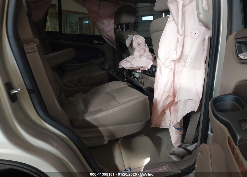 2015 CHEVROLET TAHOE LTZ VIN: 1GNSKCKC4FR619627