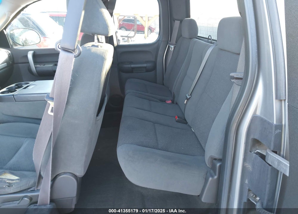 2008 CHEVROLET SILVERADO VIN: 2GCEK190981220682