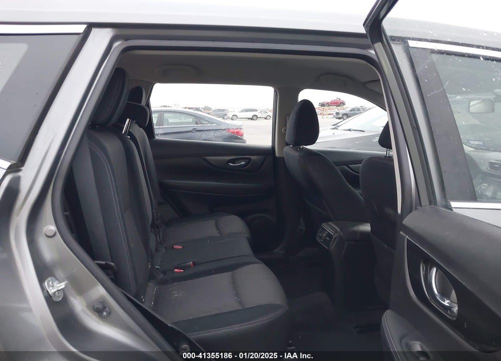 2017 NISSAN ROGUE S VIN: JN8AT2MV9HW010939