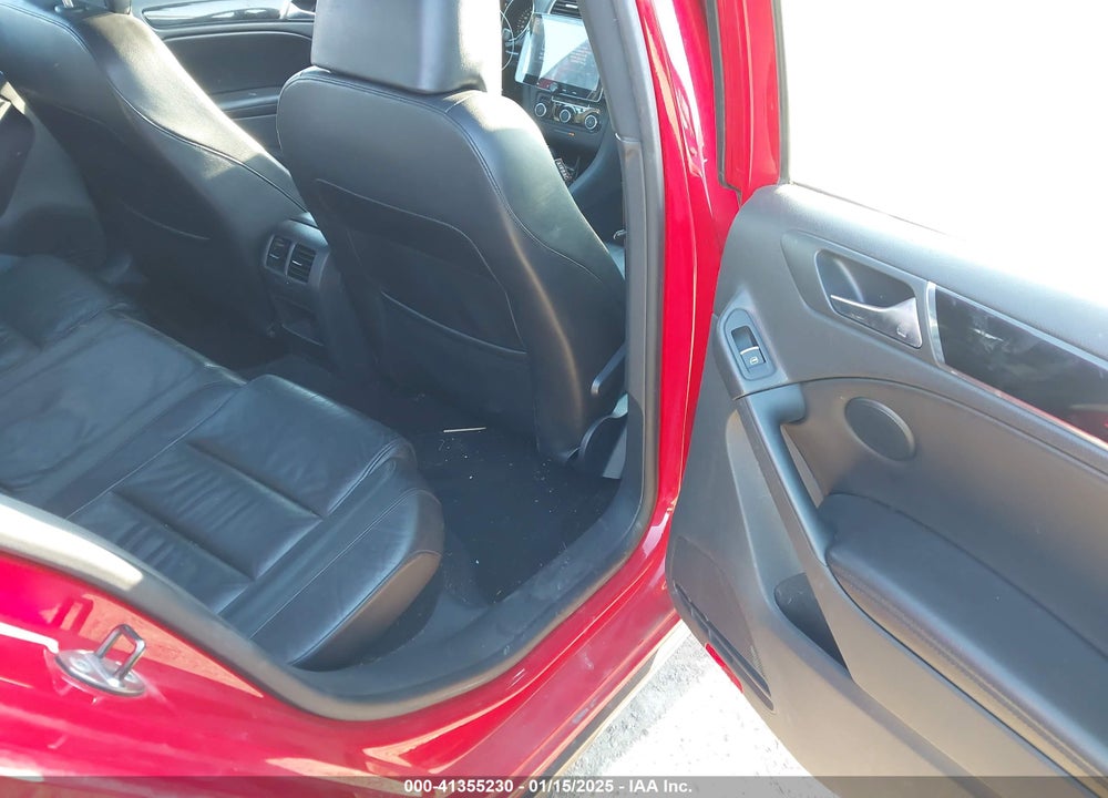 2010 VOLKSWAGEN GTI VIN: WVWHD7AJ2AW091231