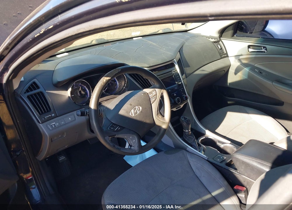 2014 HYUNDAI SONATA VIN: 5NPEB4AC4EH852183