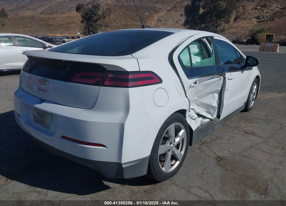 2014 CHEVROLET VOLT VIN: 1G1RH6E44EU153827