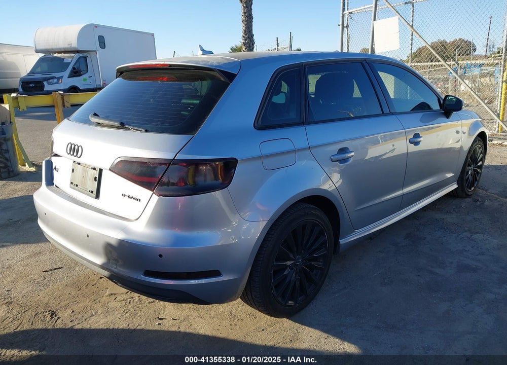 2016 AUDI A3 E-TRON VIN: WAUUPBFF9GA064429
