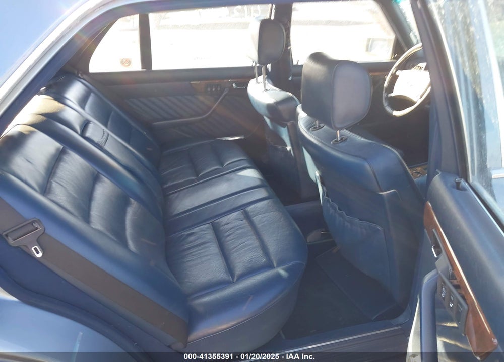 1990 MERCEDES-BENZ 560 SEL VIN: WDBCA39E6LA502695