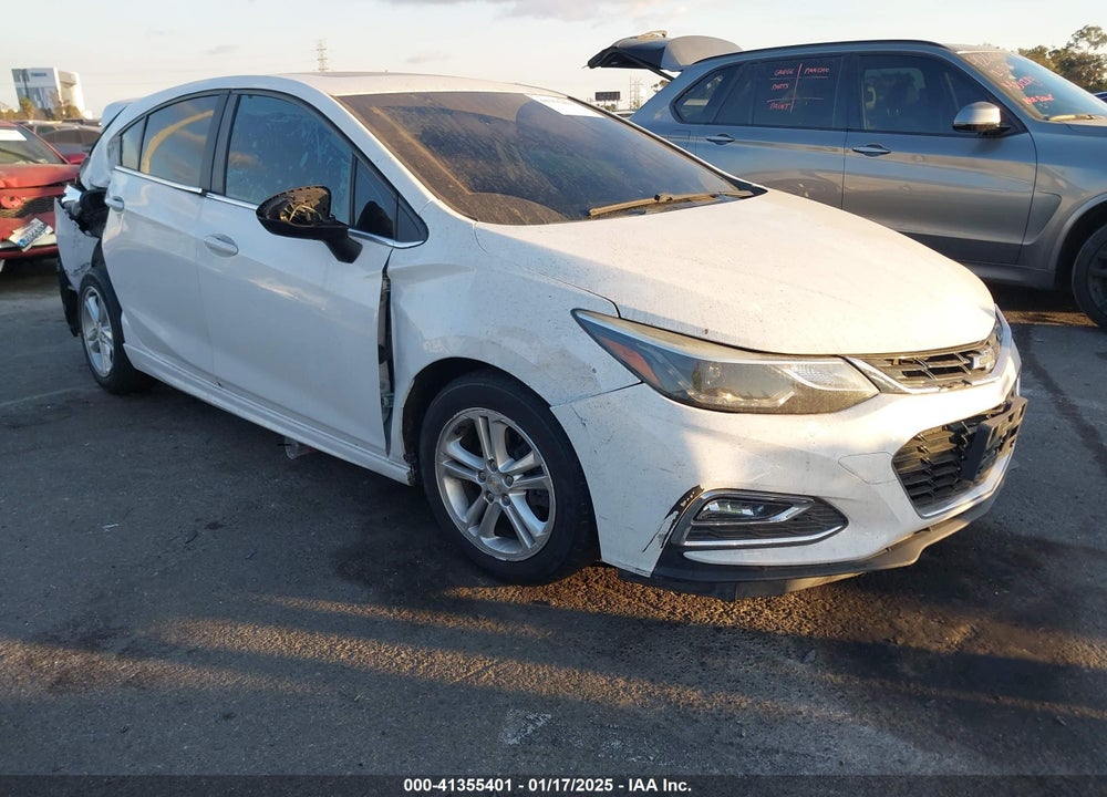 2018 CHEVROLET CRUZE LT AUTO VIN: 3G1BE6SM8JS571302