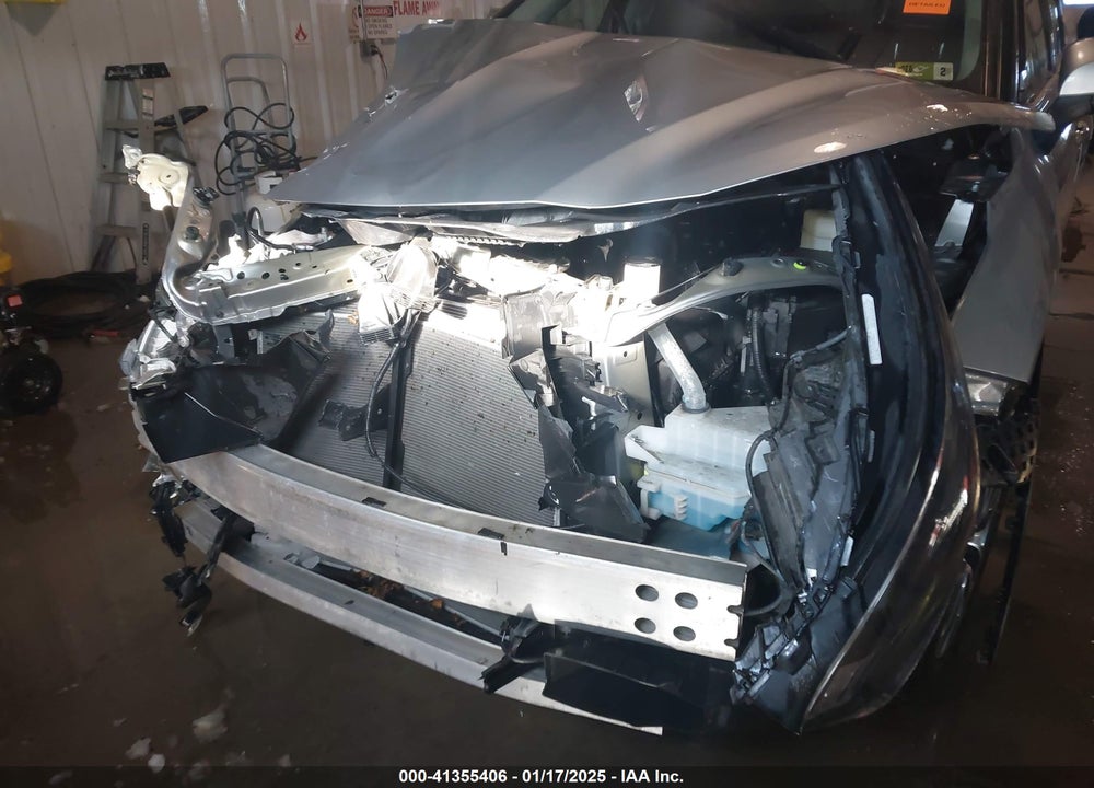2021 TOYOTA HIGHLANDER XLE VIN: 5TDGZRBH1MS150083