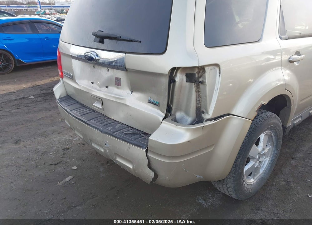2010 FORD ESCAPE LIMITED VIN: 1FMCU9EG2AKC96328