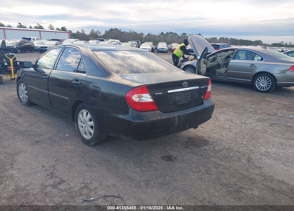 2004 TOYOTA CAMRY XLE V6 VIN: 4T1BF32K94U062627