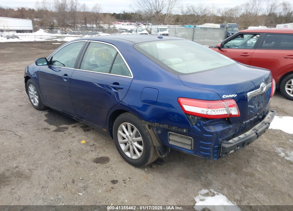 2011 TOYOTA CAMRY XLE VIN: 4T1BF3EK1BU616087