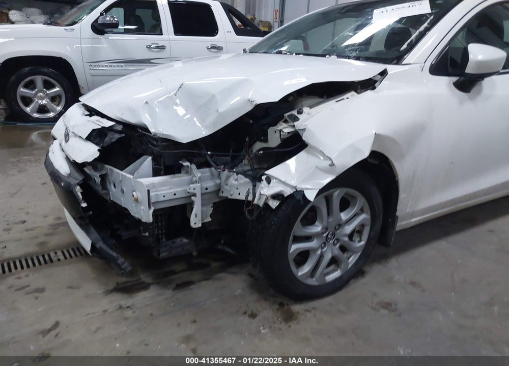 2017 TOYOTA YARIS IA VIN: 3MYDLBYV8HY169609