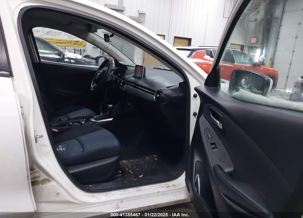 2017 TOYOTA YARIS IA VIN: 3MYDLBYV8HY169609