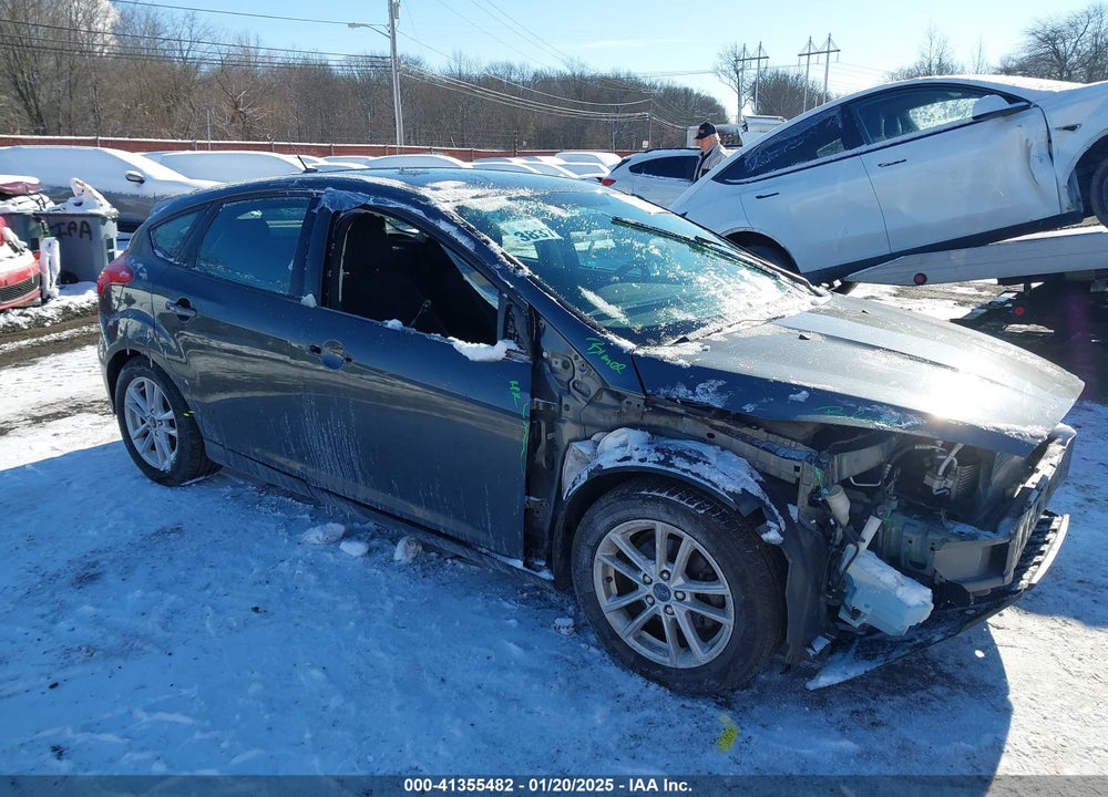 2016 FORD FOCUS VIN: 1FADP3K25GL406464