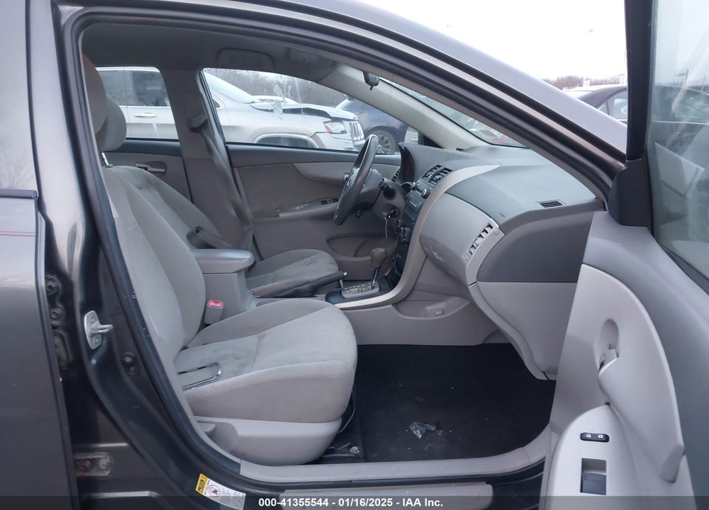 2010 TOYOTA COROLLA LE VIN: 2T1BU4EE4AC268470