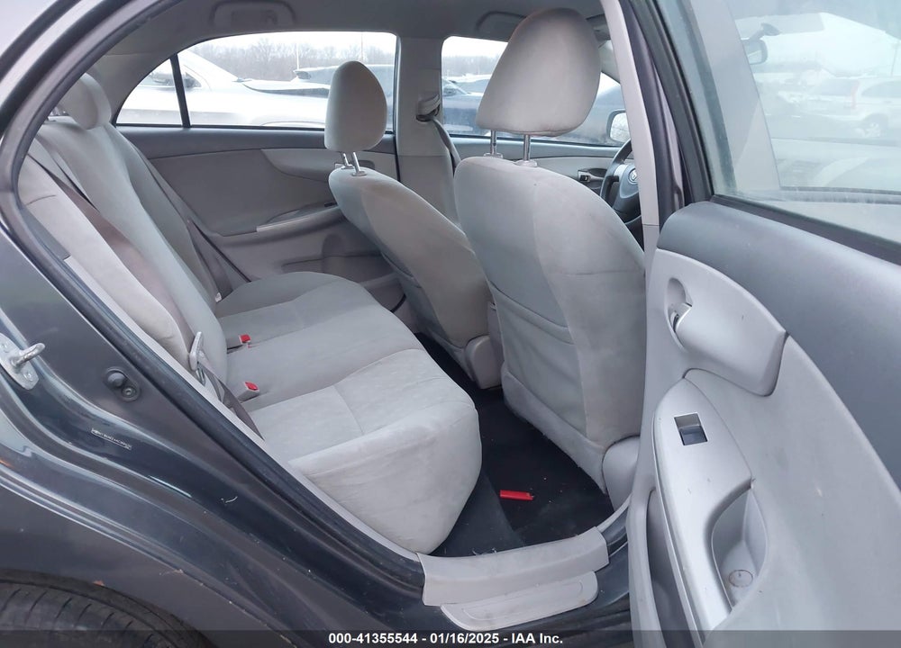 2010 TOYOTA COROLLA LE VIN: 2T1BU4EE4AC268470