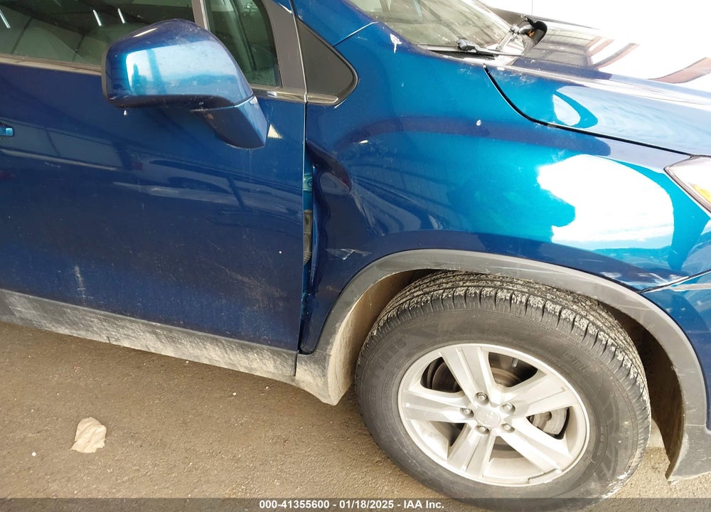 2019 CHEVROLET TRAX VIN: 3GNCJLSB7KL207282