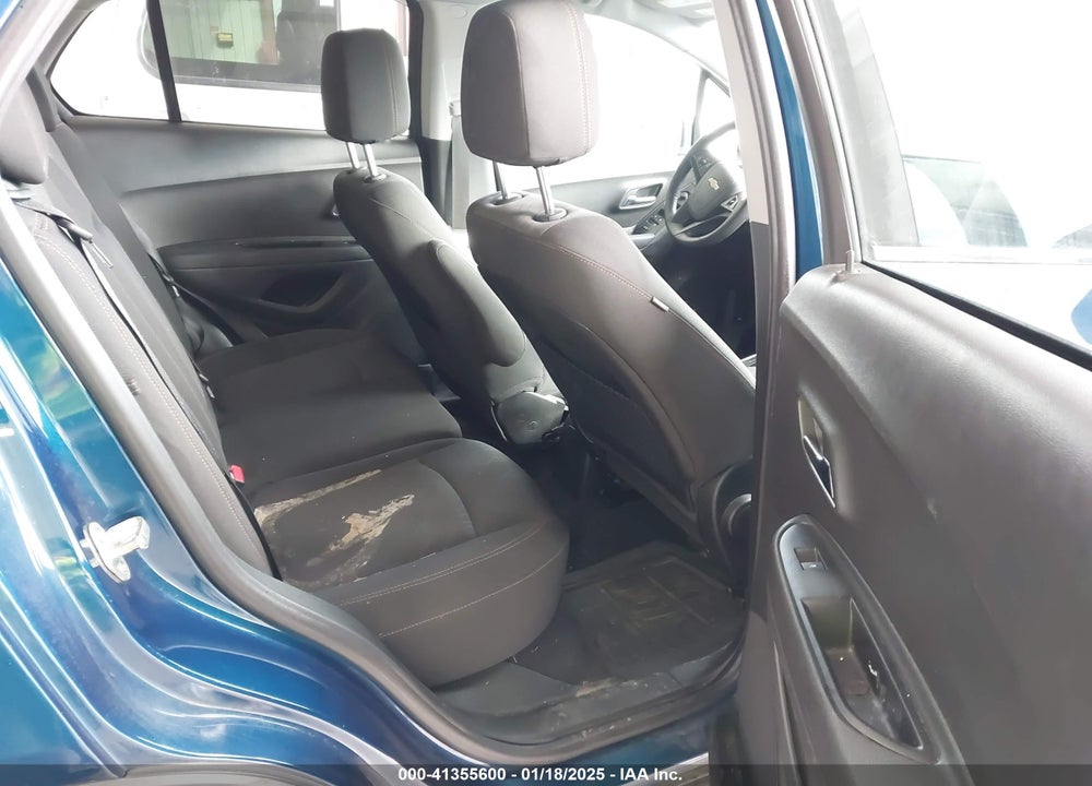 2019 CHEVROLET TRAX VIN: 3GNCJLSB7KL207282