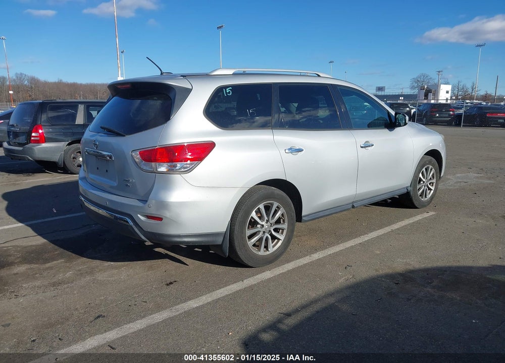 2013 NISSAN PATHFINDER SV VIN: 5N1AR2MM8DC620226