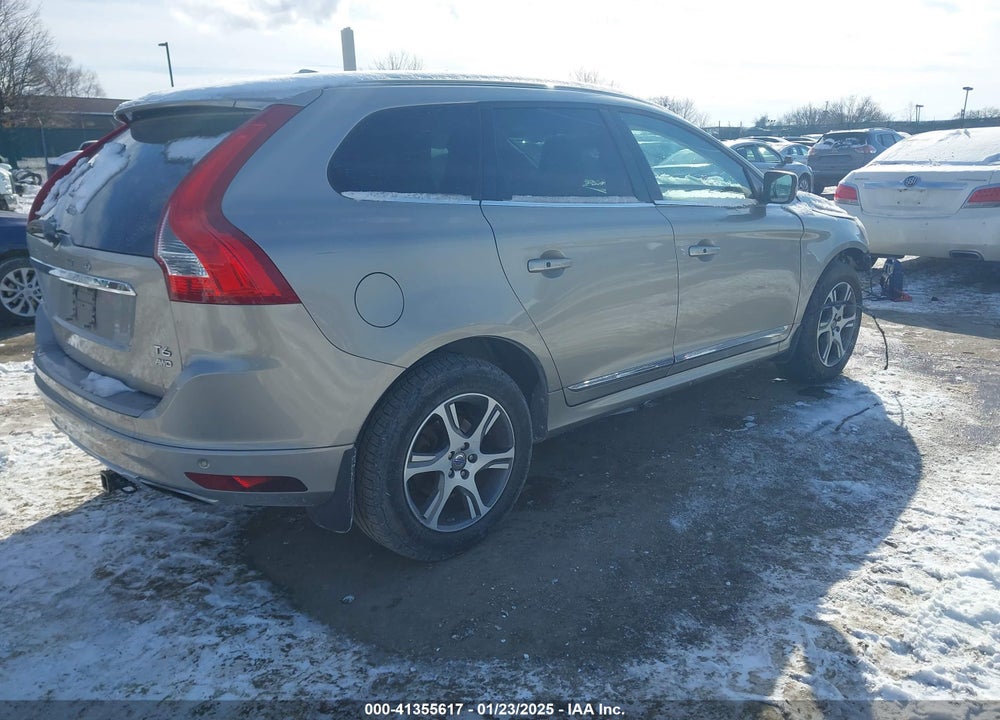 2014 VOLVO XC60 T6 VIN: YV4902DZ2E2537120