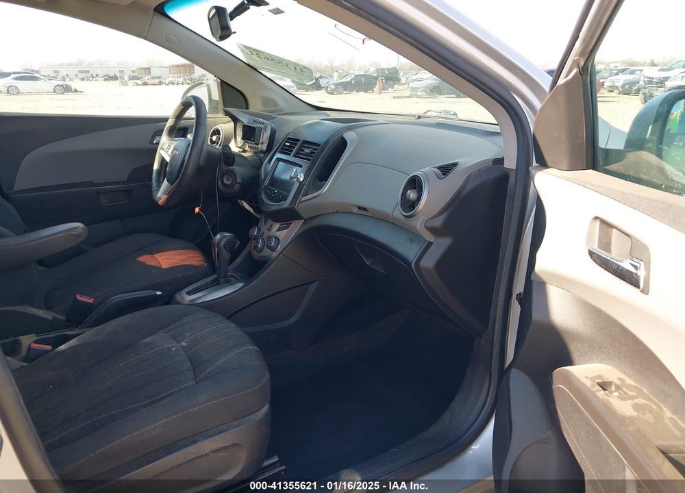 2014 CHEVROLET SONIC VIN: 1G1JC5SH7E4123976