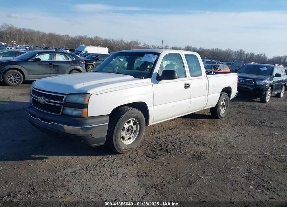 2007 CHEVROLET SILVERADO VIN: 1GCEC19V27Z191136