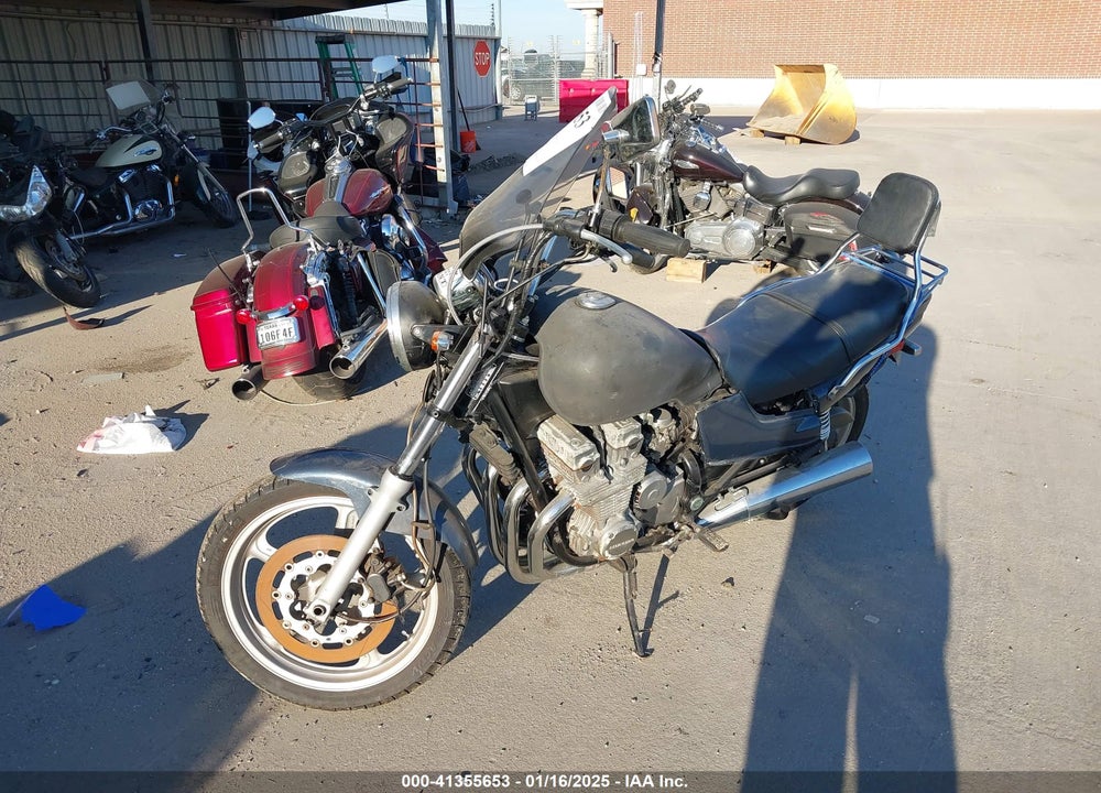 1992 HONDA CB750 VIN: JH2RC3805NM102793