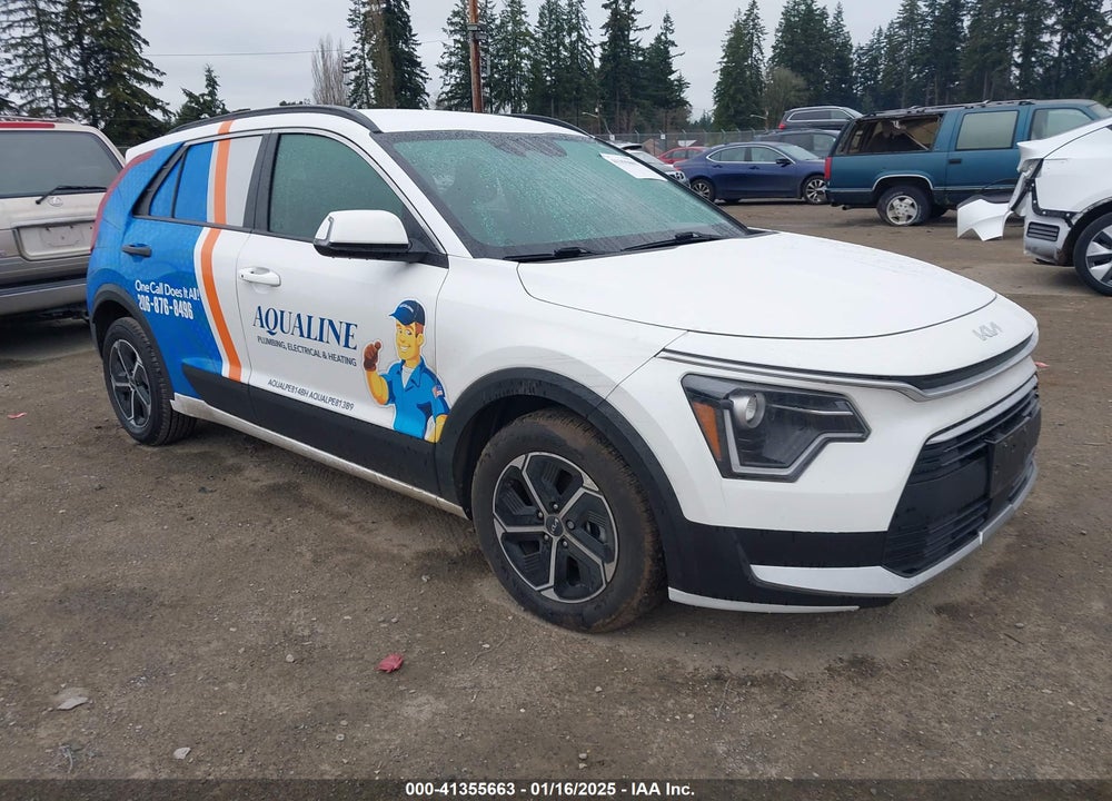 2023 KIA NIRO EX VIN: KNDCR3LE5P5078461