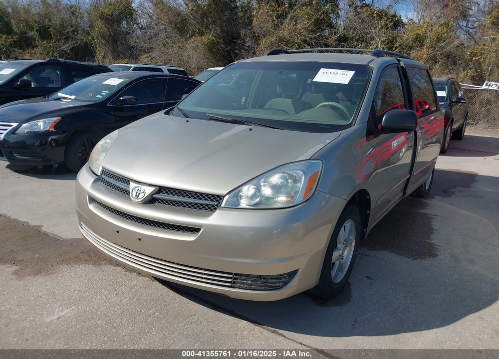 2004 TOYOTA SIENNA CE VIN: 5TDZA23C94S017632