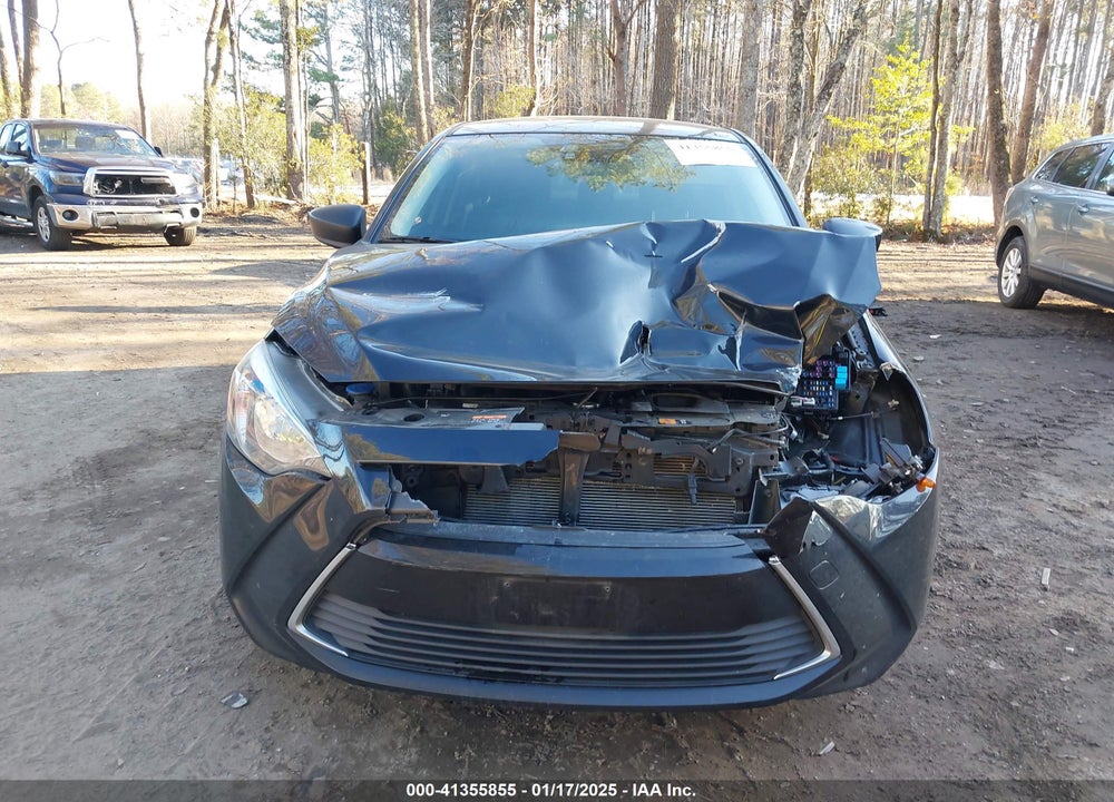 2017 TOYOTA YARIS IA VIN: 3MYDLBYV1HY185568