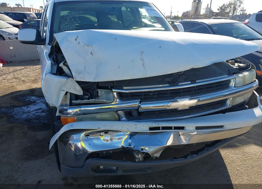 2005 CHEVROLET TAHOE LT VIN: 1GNEC13T55R129175