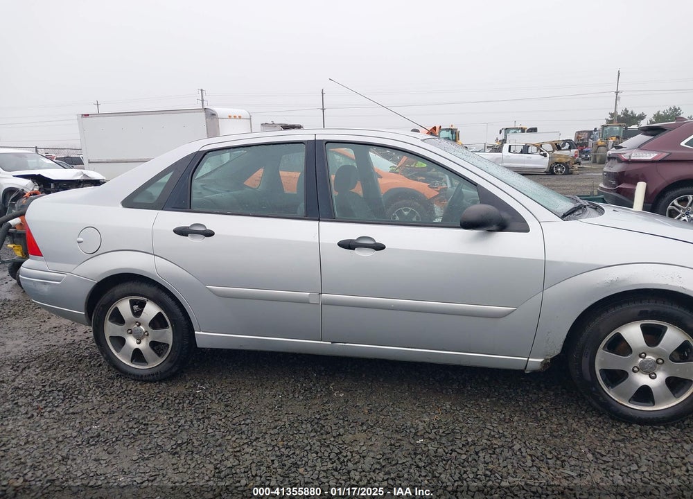 2002 FORD FOCUS SE VIN: 1FAFP34302W333722