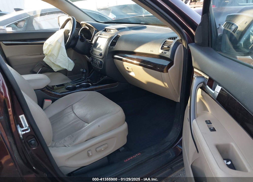 2015 KIA SORENTO VIN: 5XYKUDA75FG629336