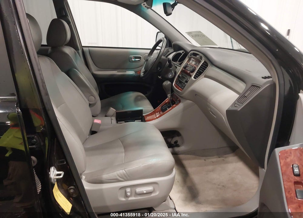 2007 TOYOTA HIGHLANDER HYBRID LIMITED V6 VIN: JTEEW21A270036477