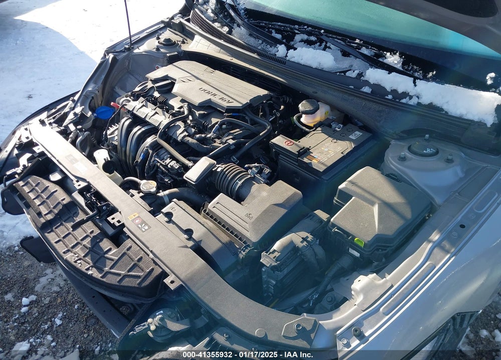 2024 HYUNDAI ELANTRA VIN: KMHLM4DG8RU661485