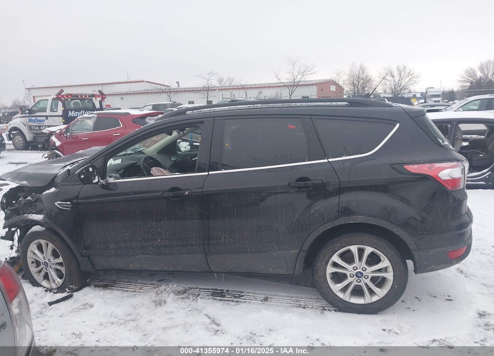 2018 FORD ESCAPE SEL VIN: 1FMCU9HDXJUD49024