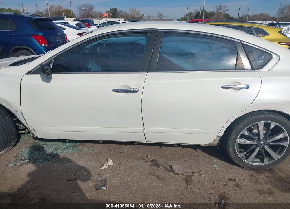 2016 NISSAN ALTIMA VIN: 1N4AL3AP1GC232582