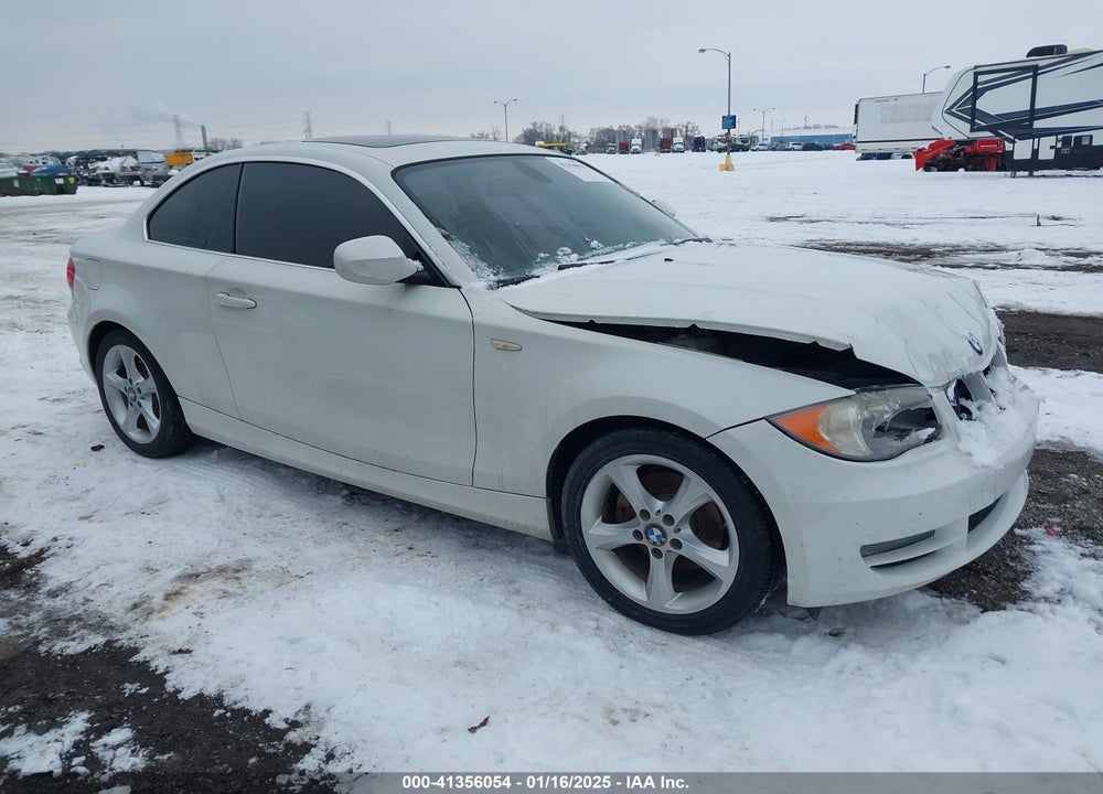2011 BMW 128I VIN: WBAUP7C58BVP21425