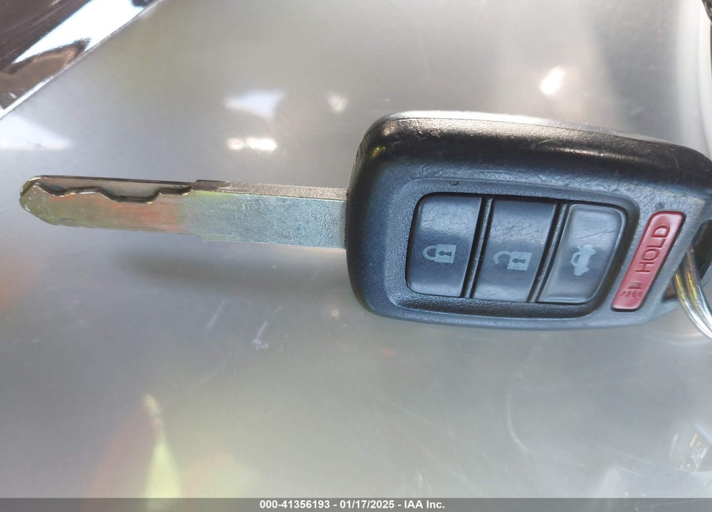 2018 HONDA CIVIC LX VIN: 2HGFC2F58JH501023