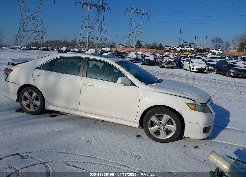 2011 TOYOTA CAMRY SE VIN: 4T1BF3EK2BU776530