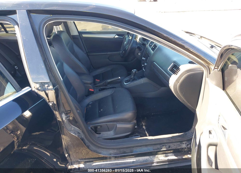 2013 VOLKSWAGEN JETTA VIN: 3VWLL7AJ2DM383766