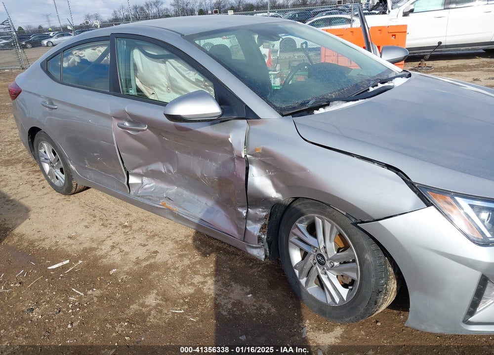 2020 HYUNDAI ELANTRA SEL VIN: 5NPD84LF6LH562154