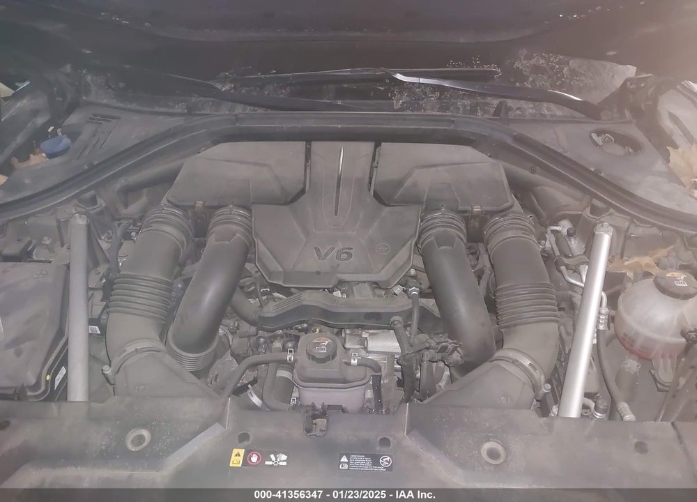 2022 GENESIS GV70 3.5T AWD SPORT VIN: KMUMCDTC3NU028460