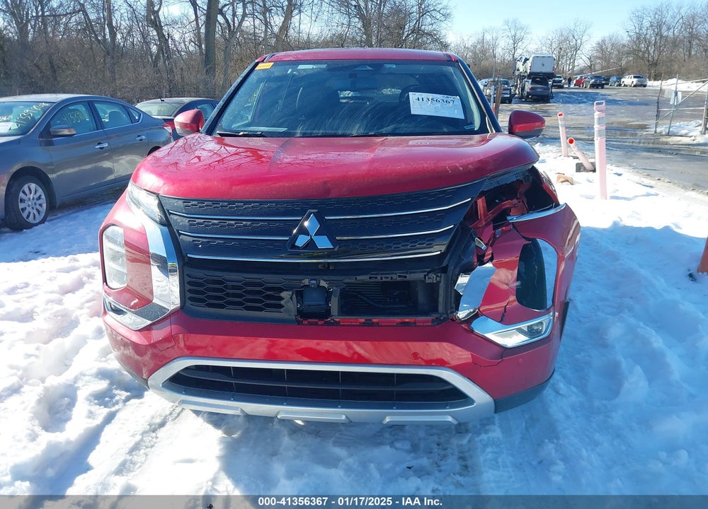 2024 MITSUBISHI OUTLANDER SE 2.5 2WD/SE BLACK EDITION S-AWC/SE BLACK EDITION W/PANO ROOF S-AWC VIN: JA4J3VA80RZ036433