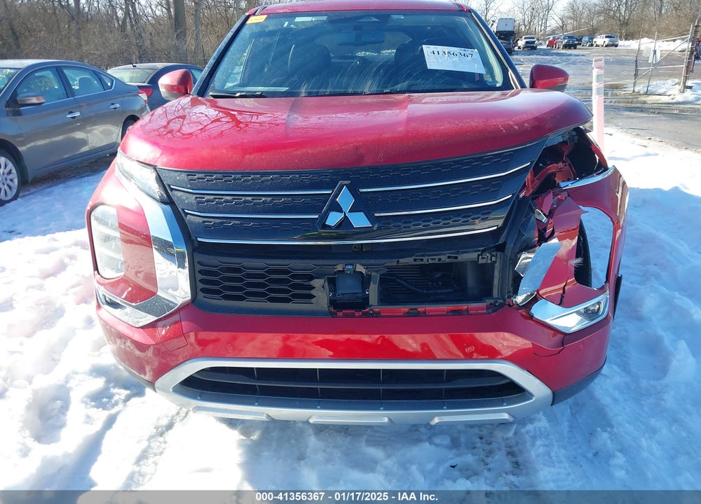 2024 MITSUBISHI OUTLANDER SE 2.5 2WD/SE BLACK EDITION S-AWC/SE BLACK EDITION W/PANO ROOF S-AWC VIN: JA4J3VA80RZ036433