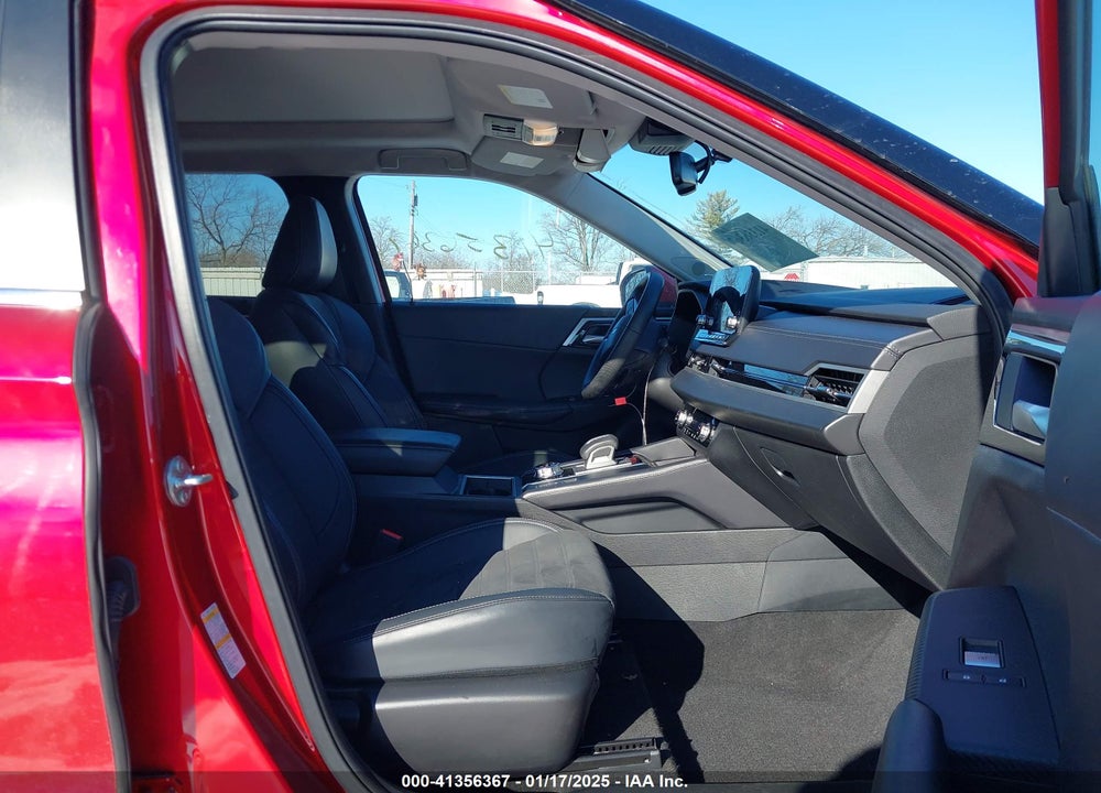 2024 MITSUBISHI OUTLANDER SE 2.5 2WD/SE BLACK EDITION S-AWC/SE BLACK EDITION W/PANO ROOF S-AWC VIN: JA4J3VA80RZ036433