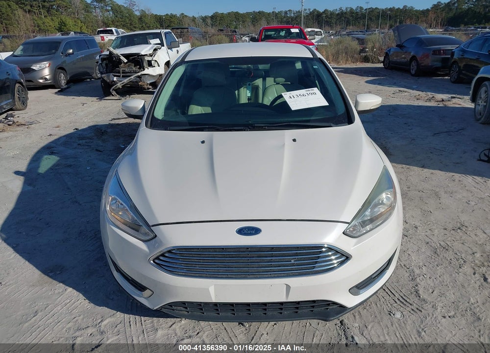 2016 FORD FOCUS TITANIUM VIN: 1FADP3N27GL295315