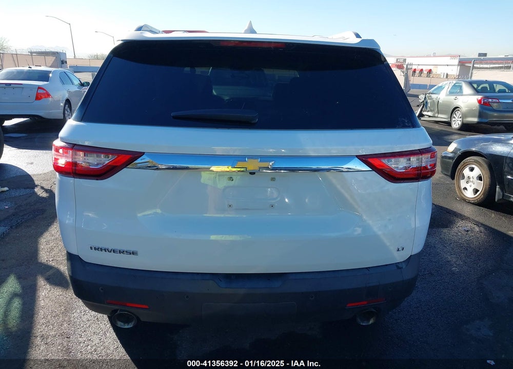 2018 CHEVROLET TRAVERSE 1LT VIN: 1GNERGKW4JJ273080