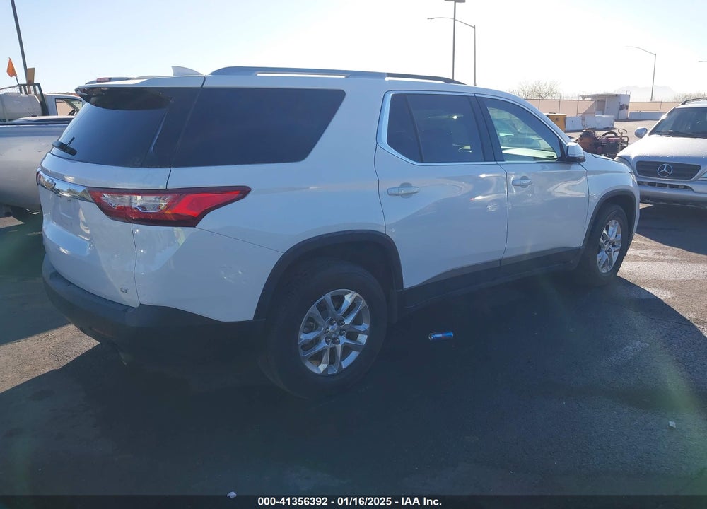 2018 CHEVROLET TRAVERSE 1LT VIN: 1GNERGKW4JJ273080
