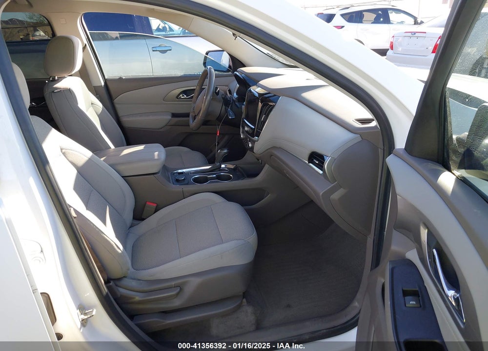 2018 CHEVROLET TRAVERSE 1LT VIN: 1GNERGKW4JJ273080
