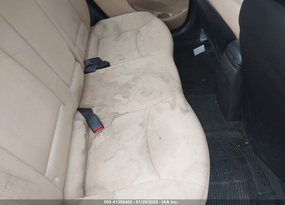 2013 HYUNDAI ELANTRA GLS VIN: KMHDH4AE4DU530770